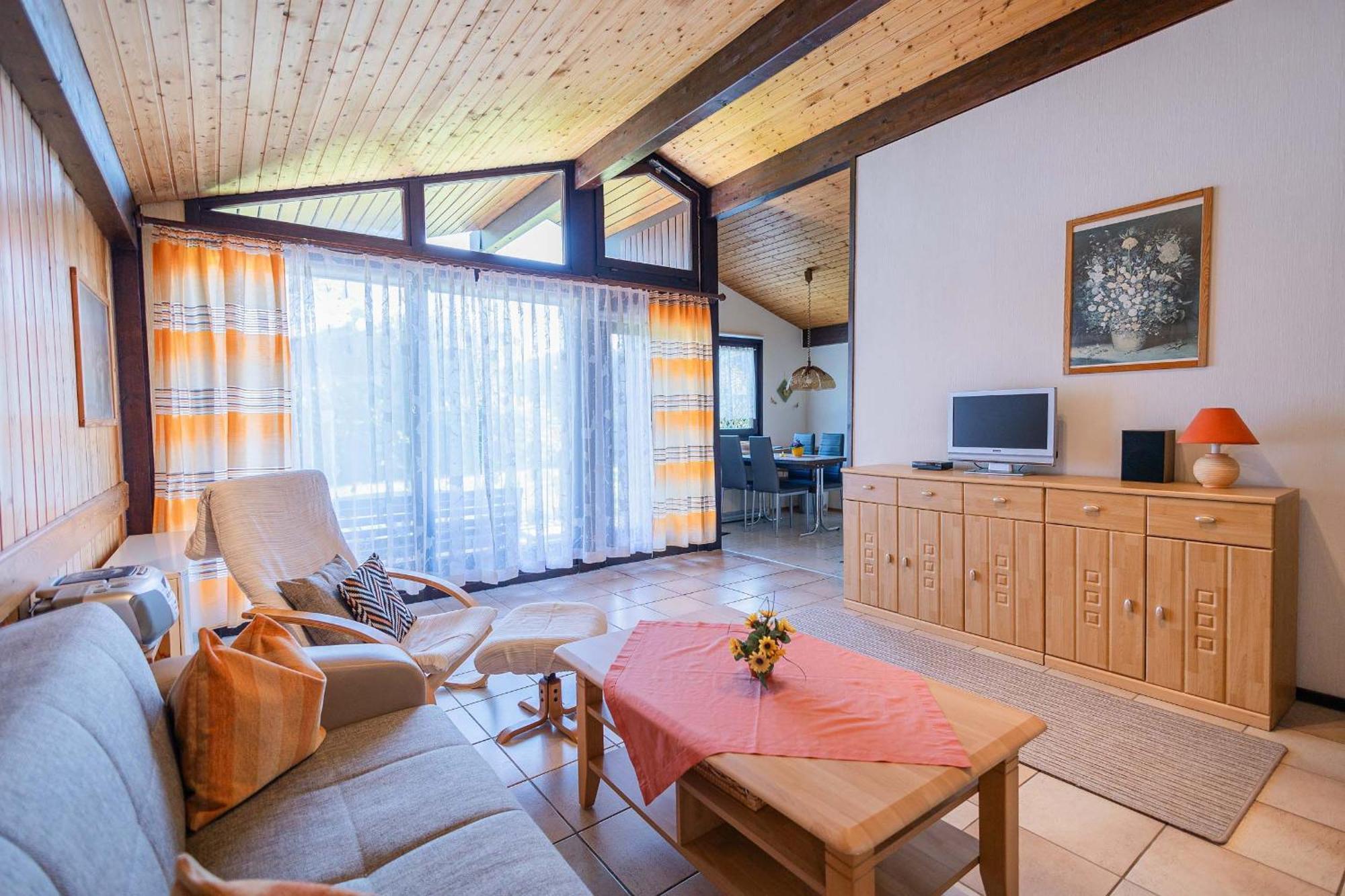 Ferienwohnpark Immenstaad Am Bodensee Satteldachhaus Typ 9 Sd 57 Eksteriør bilde
