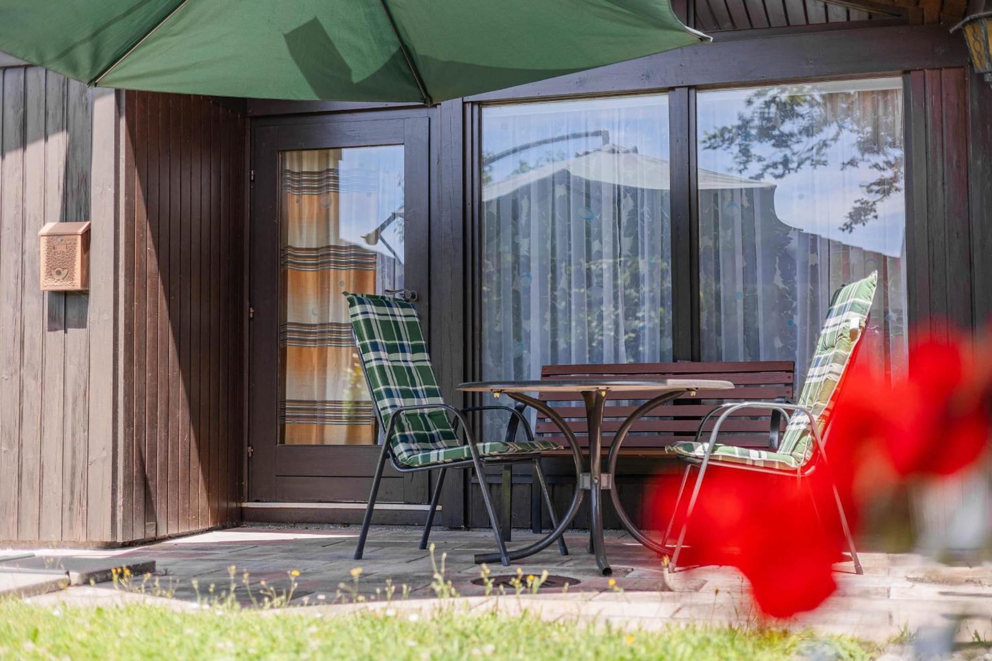Ferienwohnpark Immenstaad Am Bodensee Satteldachhaus Typ 9 Sd 57 Eksteriør bilde